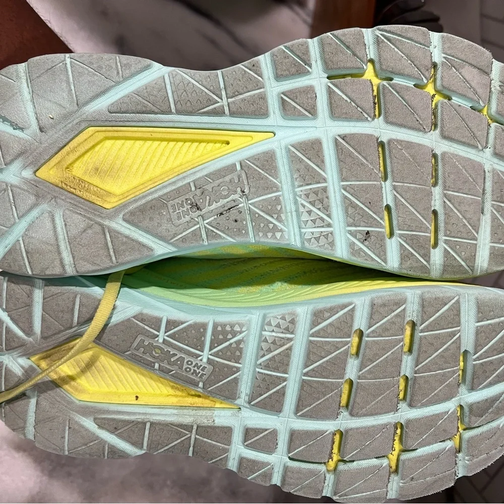 Hoka One One Womens Mach 5 1127894 CGLG Green Running Shoes Sneakers Size 10.5B